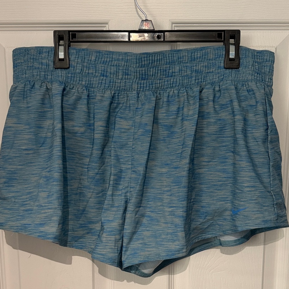 NWT Nike Women's Blue Heathered Athletic Shorts. Size XL.